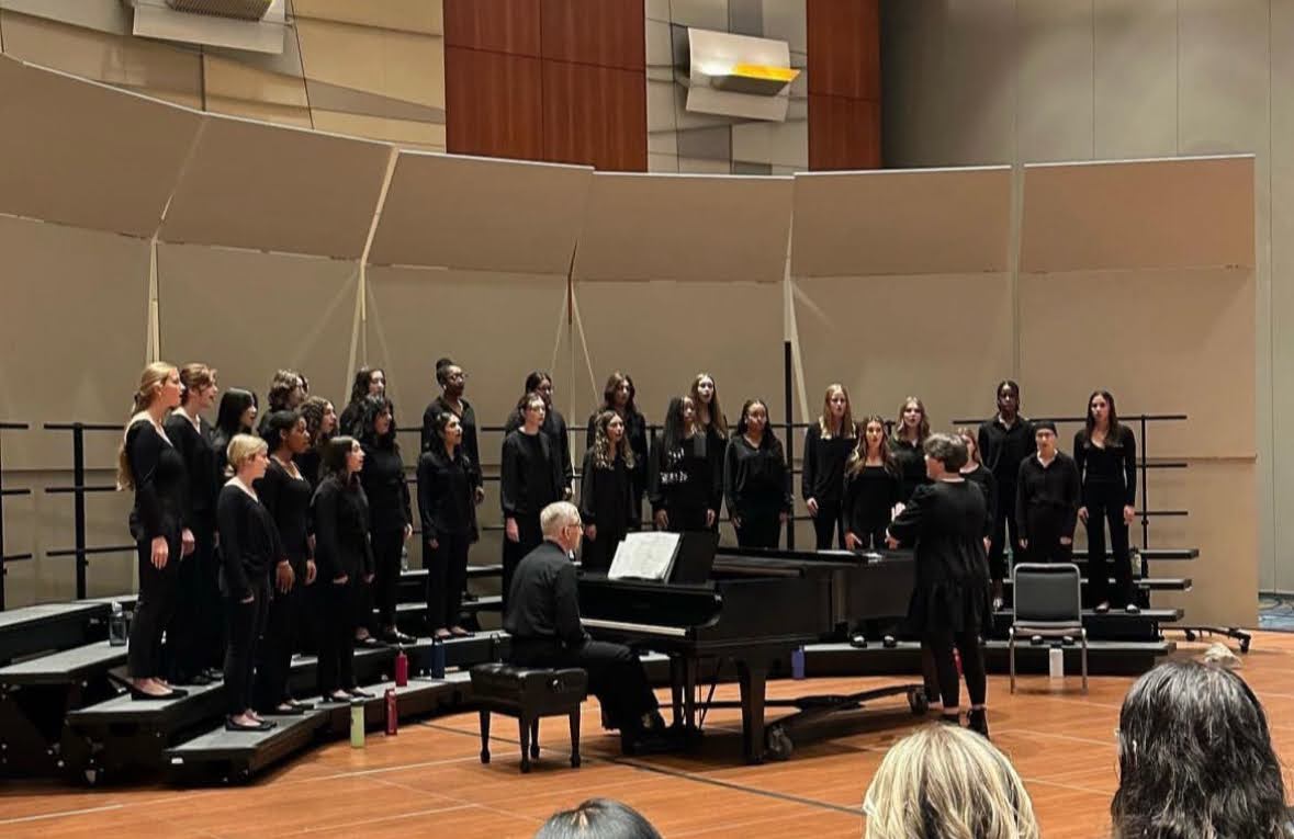 Cantate performs at the Virginia Music Educators Association conference. (Photo courtesy of DRHS Instagram account)