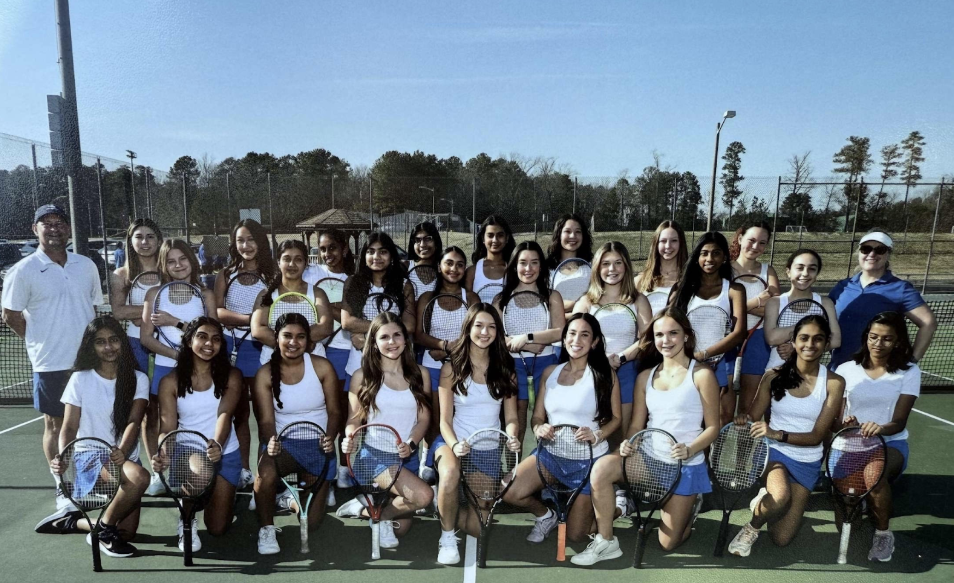 The 2025 season girls tennis team poses for a team photo. (Photo courtesy of Deep Run Yearbook staff)